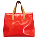 Bolsa Louis Vuitton Monogram Vernis Reade PM em Rouge