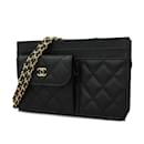 Cartera de hombro de cuero caviar negro Chanel