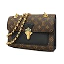 Louis Vuitton Monogram Victoire Schultertasche für Frauen