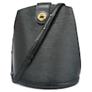 Louis Vuitton Epi Cluny Shoulder Bag in Noir