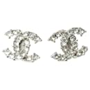 Boucles d'oreilles à clou en strass Chanel