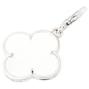 Pendentif Charme Magic Alhambra de Van Cleef & Arpels