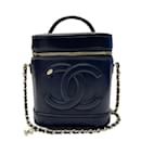 Bolso de Hombro Vanity de Piel de Ternera Azul Marino Chanel