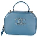 Estuche de tocador Coco Curve en piel de cabra azul acolchada - Chanel