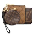 Pochette Trio Monogram Reverse Géant Louis Vuitton