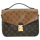 Pochette Metis MM Monogram Reverse Louis Vuitton