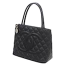 Bolso tote de reproducción en piel de caviar Chanel