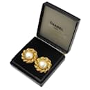 Boucles d'oreilles clip en perles Mabe Chanel