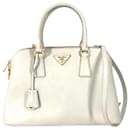 Sac à main en cuir blanc Prada BL0837