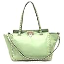 Borsa a spalla in pelle verde Valentino Garavani