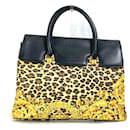 Gelbe Handtasche von Versace