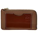 Porte-passe de luxe en cuir marron Loewe