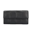 Bottega Veneta Maxi Intrecciato Long Wallet