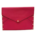 Bolsa clutch de couro vermelho Louis Vuitton