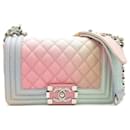 Borsa a spalla in pelle Chanel Boy Chanel Chain 25369538 in ottime condizioni