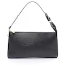 Louis Vuitton Epi Pochette Accessoires de cuero M52982 en excelente estado