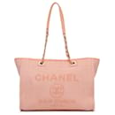 Chanel Petit Sac en Toile Deauville Rose