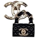 Chanel Coco Mark B23C Matelasse Turnlock Brooch