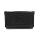 Porte-clés en cuir noir Chanel