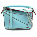 Bolso Loewe Puzzle Nano en cuero azul