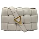 Padded Cassette Schultertasche von Bottega Veneta