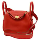 Bolso de Hombro Lindy Hermes en Taurillon Rouge Coeur - Hermès