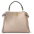 Bolso de cuero con tachuelas Peekaboo de Fendi