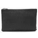 Borsa Clutch Intrecciato di Bottega Veneta