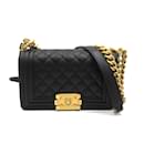 Chanel Boy Schultertasche mit Chanel-Kette