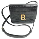 Bolso de hombro de cuero negro Balenciaga