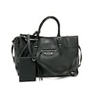 Graue Lederhandtasche von Balenciaga