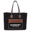 Bolso tote de cuero negro Burberry