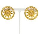 Boucles d'oreilles clips en plaqué or Chanel de 1997