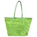 Bolso tote verde Prada