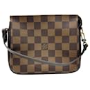 Louis Vuitton Truth Make-up-Handtasche