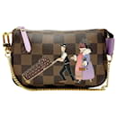 Pochette Accessoires Damier Illustre Louis Vuitton