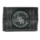 Pochette noire Burberry