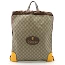 Zaino con coulisse Gucci GG Supreme testa di gatto