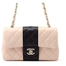 Bolsa de ombro com corrente Chanel