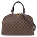 Kensington Bowling Schultertasche von Louis Vuitton