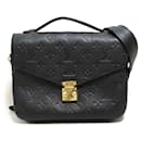 Louis Vuitton Pochette Metis MM 2way Shoulder Bag