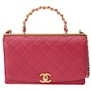 Bolso de hombro Chanel Matelassé con cadena