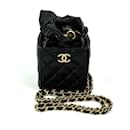 Pochette à bandoulière mini à cordon Chanel CCCC Mark Chain