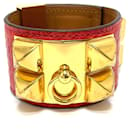 Bracelet en cuir rouge Bougainvillea d'Hermès