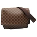 Bolsa de Ombro Shelton MM da Louis Vuitton