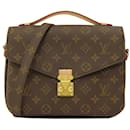 Bolso de Hombro Monograma Pochette Metis MM Louis Vuitton