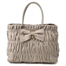 Bolso Prada en cuero NAPPA gris