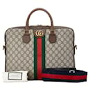 Bolsa Ophidia da linha Sherry GG Supreme da Gucci