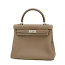 Hermes Kelly 25 Handbag in Togo Etoupe Gray - Hermès