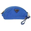 Pochette Prada en nylon bleu Auth 81167